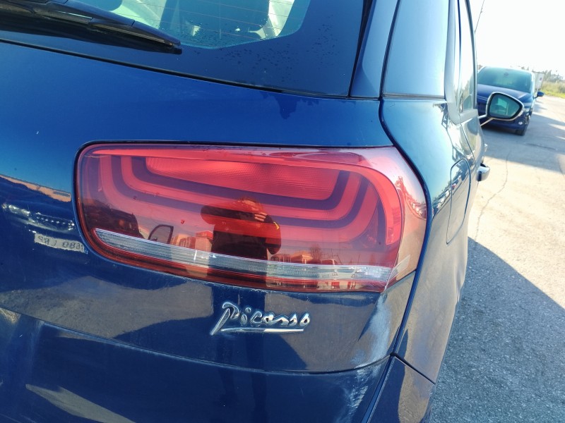 Recambio de piloto trasero derecho para citroën c4 picasso 1.2 12v e-thp / puretech referencia OEM IAM   
							