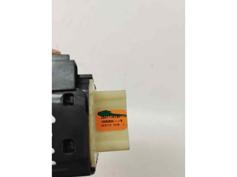 Recambio de mando elevalunas delantero izquierdo para dacia logan ii 1.5 dci 95 cv referencia OEM IAM 254117873R  
							