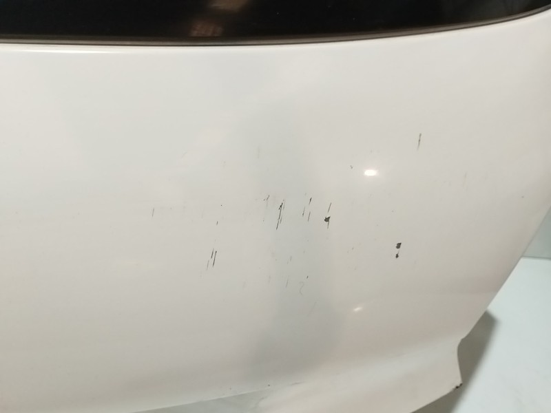 Recambio de porton trasero para peugeot 208 1.6 16v hdi fap referencia OEM IAM   