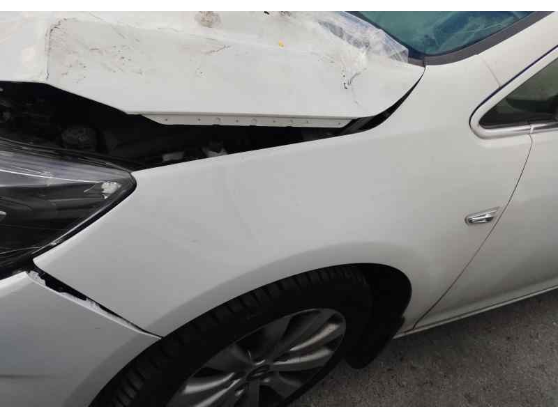 Recambio de aleta delantera izquierda para opel astra j lim. 1.7 cdti 131 cv referencia OEM IAM   