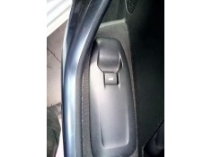 Recambio de mando elevalunas delantero derecho para peugeot 208 1.6 16v hdi fap referencia OEM IAM   