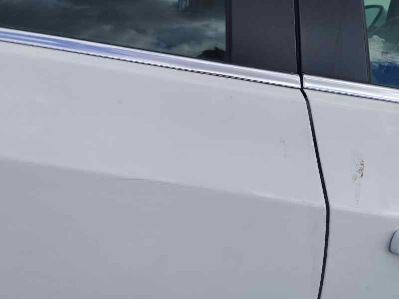 Recambio de puerta trasera derecha para opel astra j lim. 1.7 cdti 131 cv referencia OEM IAM   