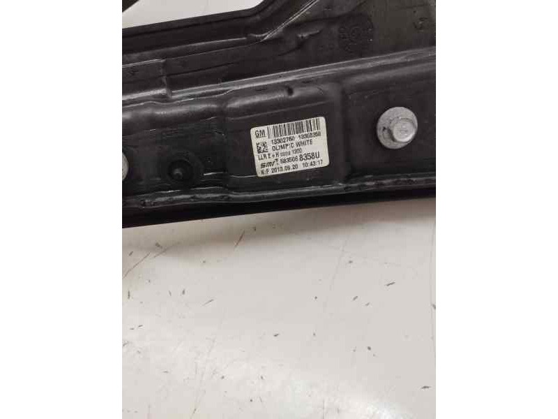 Recambio de retrovisor derecho para opel astra j lim. 1.7 cdti 131 cv referencia OEM IAM 13302750  