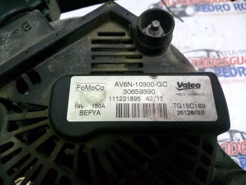 Recambio de alternador para mazda 3 berlina (bk) 1.6 cd diesel cat referencia OEM IAM 30659390  