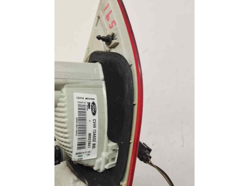 Recambio de piloto trasero derecho interior para ford kuga (cbs) 2.0 tdci cat referencia OEM IAM CV4413A602BG  
							