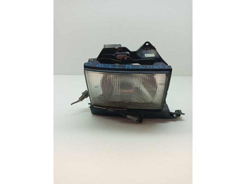 Recambio de faro derecho para opel monterey referencia OEM IAM   