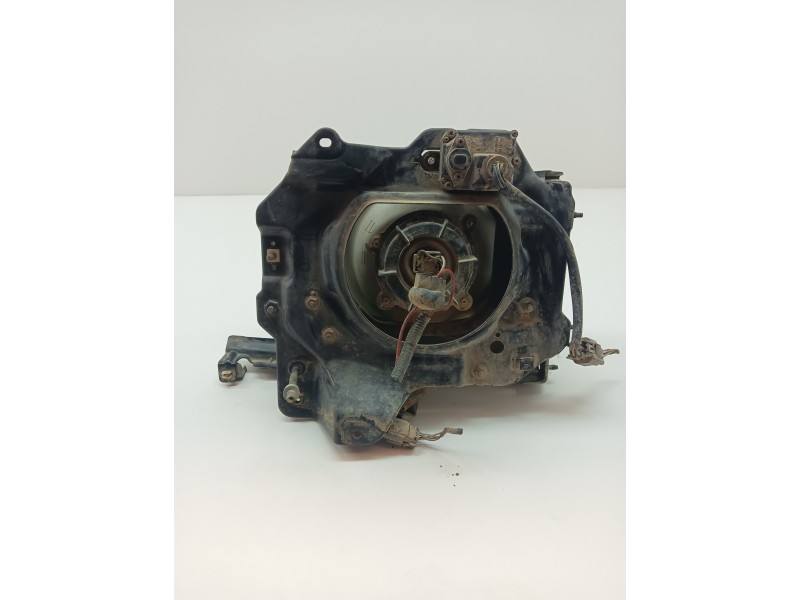 Recambio de faro derecho para opel monterey referencia OEM IAM   