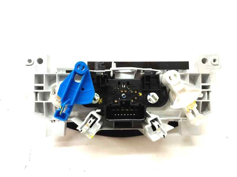 Recambio de mando calefaccion / aire acondicionado para dacia logan ii 1.5 dci 95 cv referencia OEM IAM T83703A  