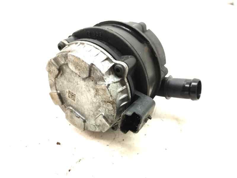 Recambio de bomba agua para dacia logan ii 1.5 dci 95 cv referencia OEM IAM 392024088  