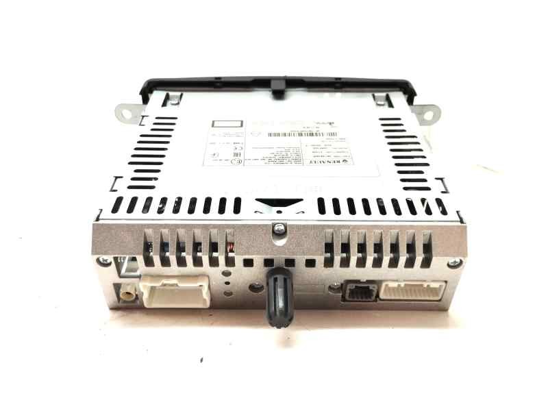 Recambio de sistema audio / radio cd para dacia logan ii 1.5 dci 95 cv referencia OEM IAM 281156162R  
							