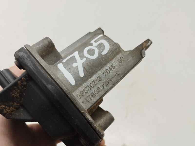 Recambio de valvula egr para dacia logan ii 1.5 dci 95 cv referencia OEM IAM 147B08010R  