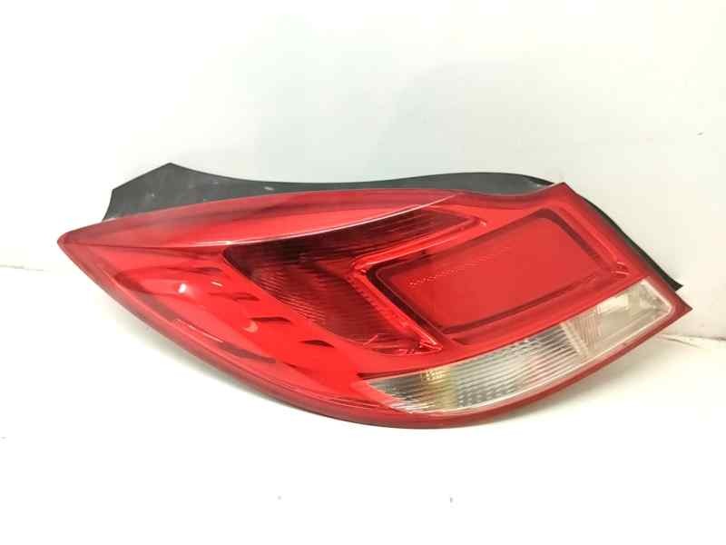 Recambio de piloto trasero izquierdo para opel insignia berlina 2.0 cdti 131 cv referencia OEM IAM 168352  