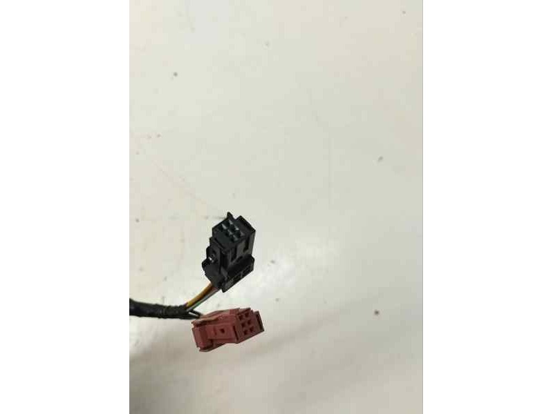 Recambio de retrovisor derecho para citroën c3 1.2 vti 82 cv referencia OEM IAM   