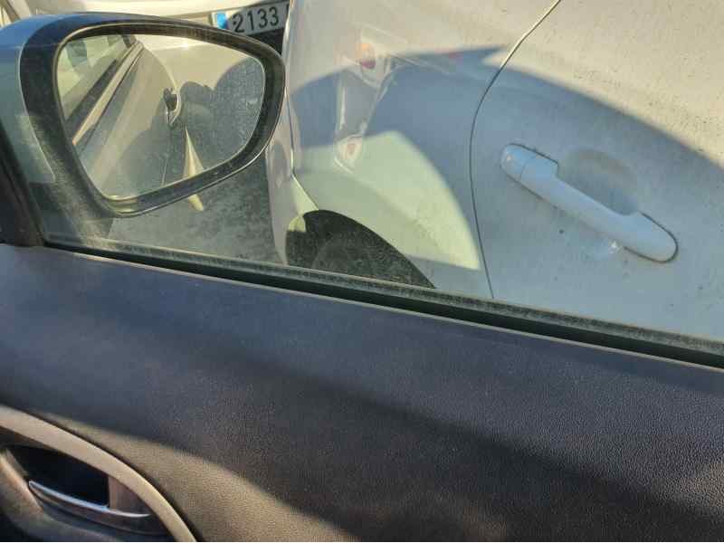 Recambio de guarnecido puerta delantera derecha para citroën c3 1.2 vti 82 cv referencia OEM IAM   
							