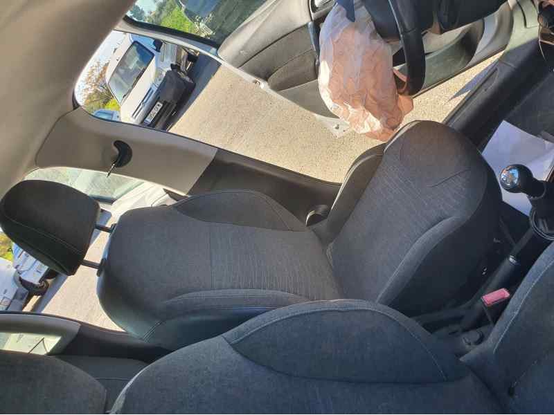 Recambio de asiento delantero izquierdo para citroën c3 1.2 vti 82 cv referencia OEM IAM   