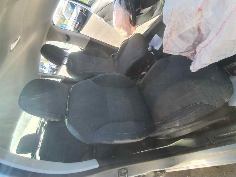 Recambio de asiento delantero derecho para citroën c3 1.2 vti 82 cv referencia OEM IAM   