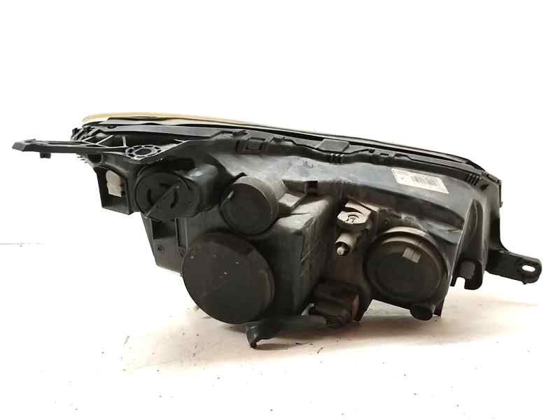 Recambio de faro izquierdo para citroën c5 berlina 2.0 hdi 136 cv referencia OEM IAM   