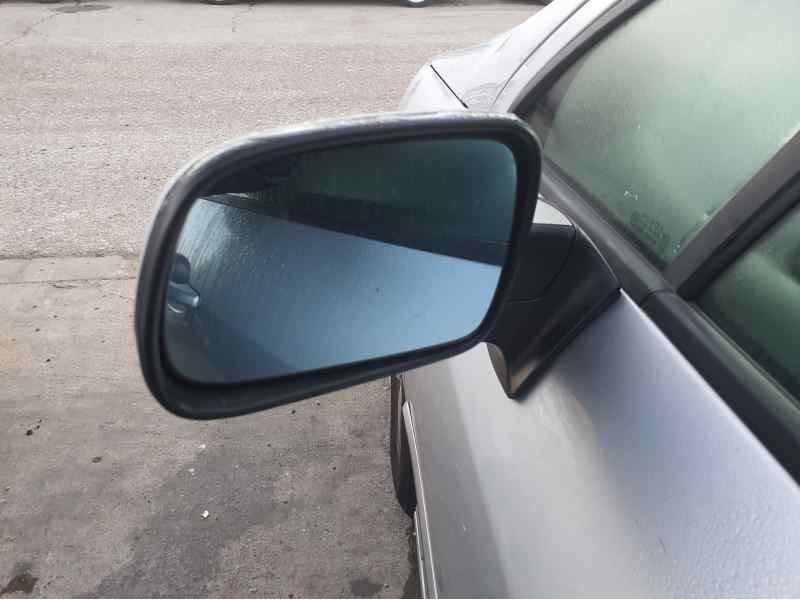 Recambio de retrovisor izquierdo para peugeot 407 2.0 hdi cat 136 cv referencia OEM IAM   