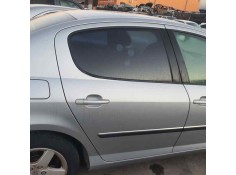 Recambio de puerta trasera derecha para peugeot 407 2.0 hdi cat 136 cv referencia OEM IAM   