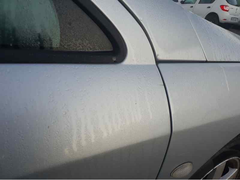 Recambio de puerta delantera derecha para peugeot 407 2.0 hdi cat 136 cv referencia OEM IAM   