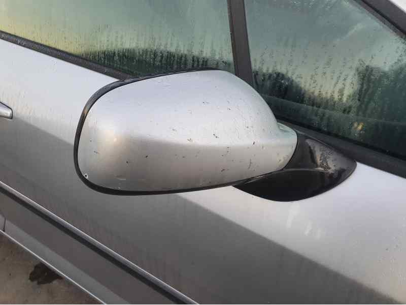 Recambio de retrovisor derecho para peugeot 407 2.0 hdi cat 136 cv referencia OEM IAM   