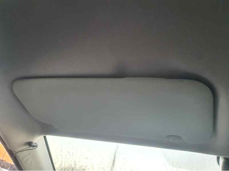 Recambio de parasol izquierdo para peugeot 407 2.0 hdi cat 136 cv referencia OEM IAM   