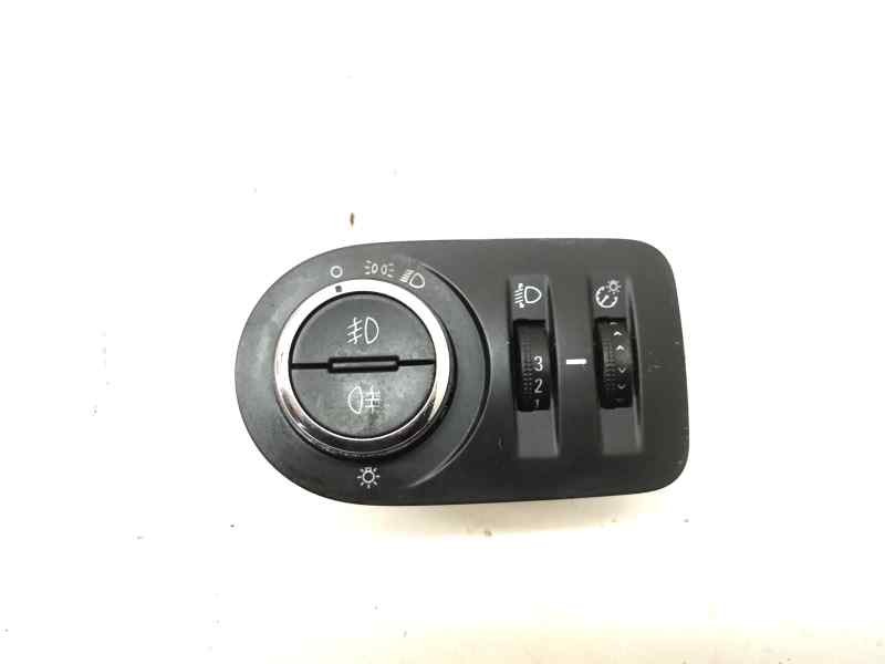 Recambio de mando luces para opel zafira tourer 1.6 cdti dpf ecoflex s&s 136 cv referencia OEM IAM 13294815  
							