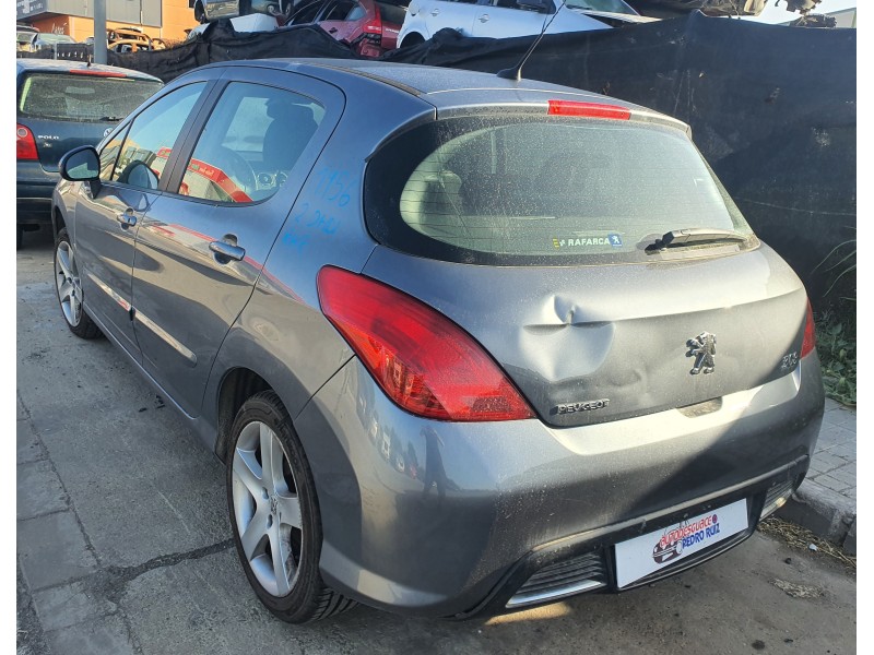 peugeot 308 del año 2008