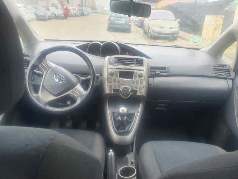 toyota verso del año 2009