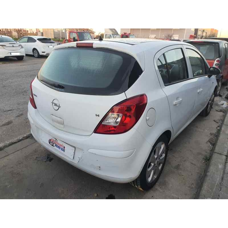 opel corsa d del año 2008
							