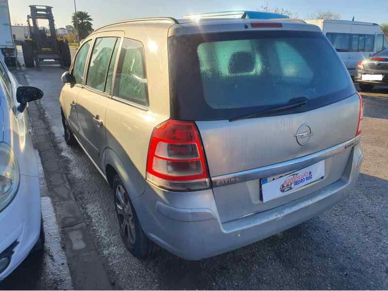 opel zafira b del año 2009