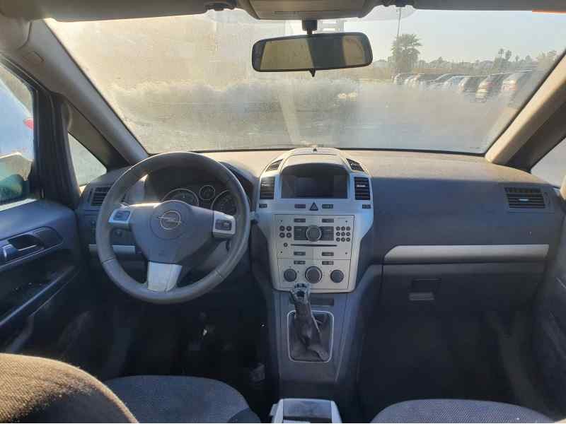 opel zafira b del año 2009