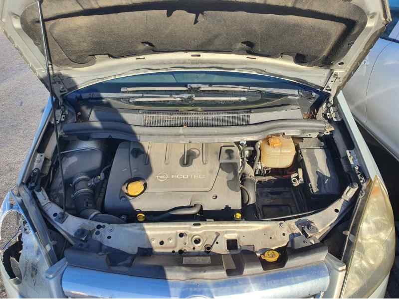 opel zafira b del año 2009