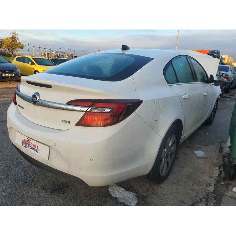 opel insignia a sedán (g09) del año 2016
							