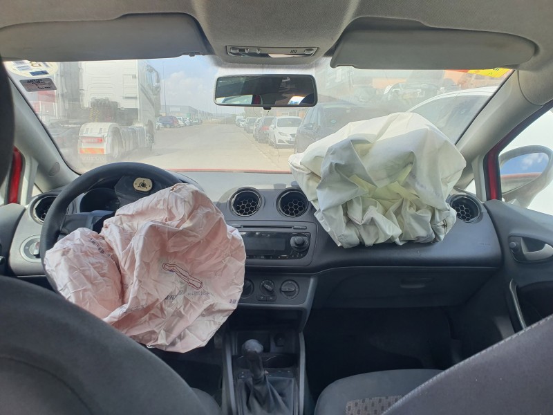 seat ibiza sc (6j1) del año 2010