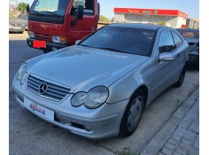 mercedes-benz clase c (w203) sportcoupe del año 2001