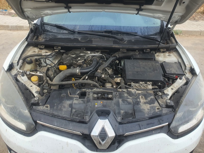 renault megane iii berlina 5 p del año 2015