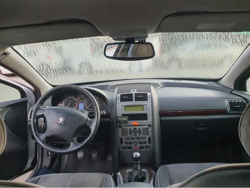 peugeot 407 del año 2004