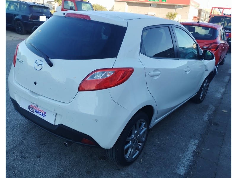 mazda 2 lim. (de) del año 2015