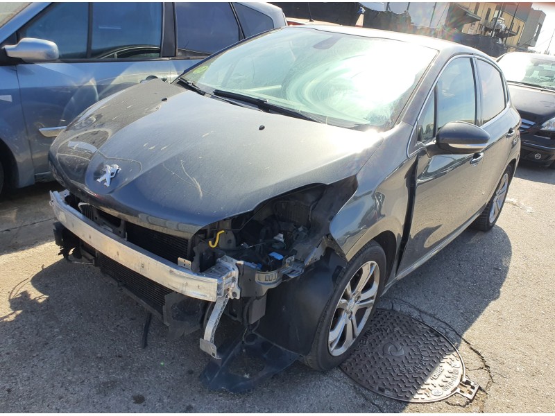 peugeot 208 del año 2015