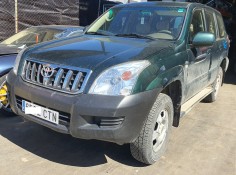 toyota land cruiser (j12) del año 2004