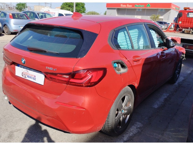 bmw serie 1 lim. (f40) del año 2020