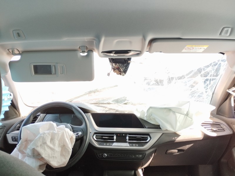 bmw serie 1 lim. (f40) del año 2020