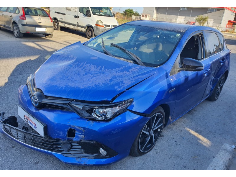 toyota auris del año 2018