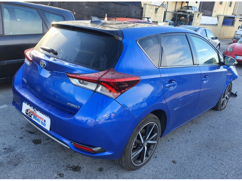 toyota auris del año 2018