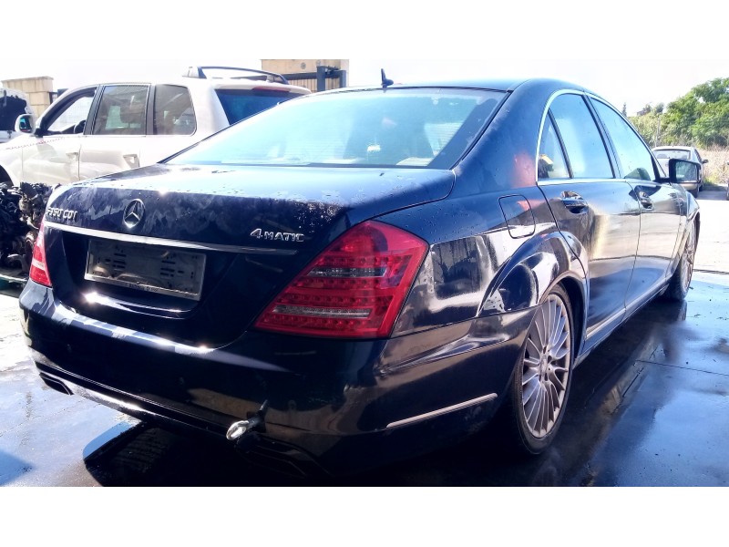 mercedes-benz clase s (w221) berlina del año 2009