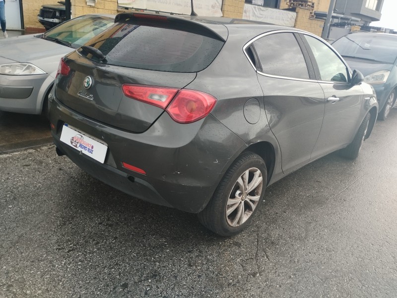 alfa romeo giulietta (191) del año 2014