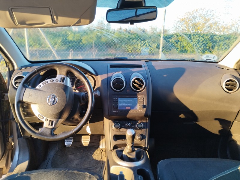 nissan qashqai (j10) del año 2010