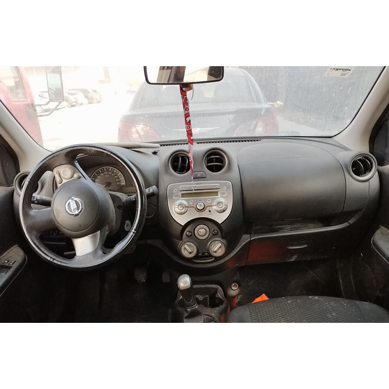 nissan micra (k13) del año 2012
							