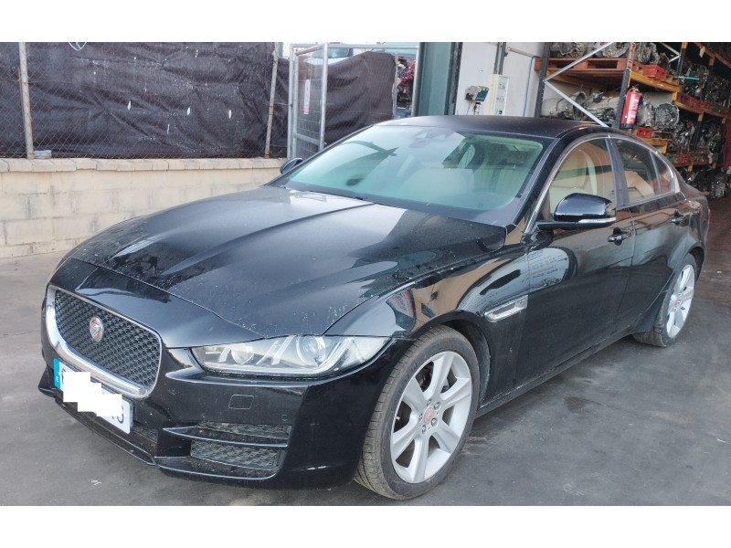 jaguar xe del año 2016